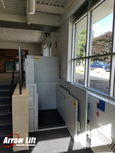 Indoor VPL - vertical platform lift - 3 door - Arrow Lift 2020