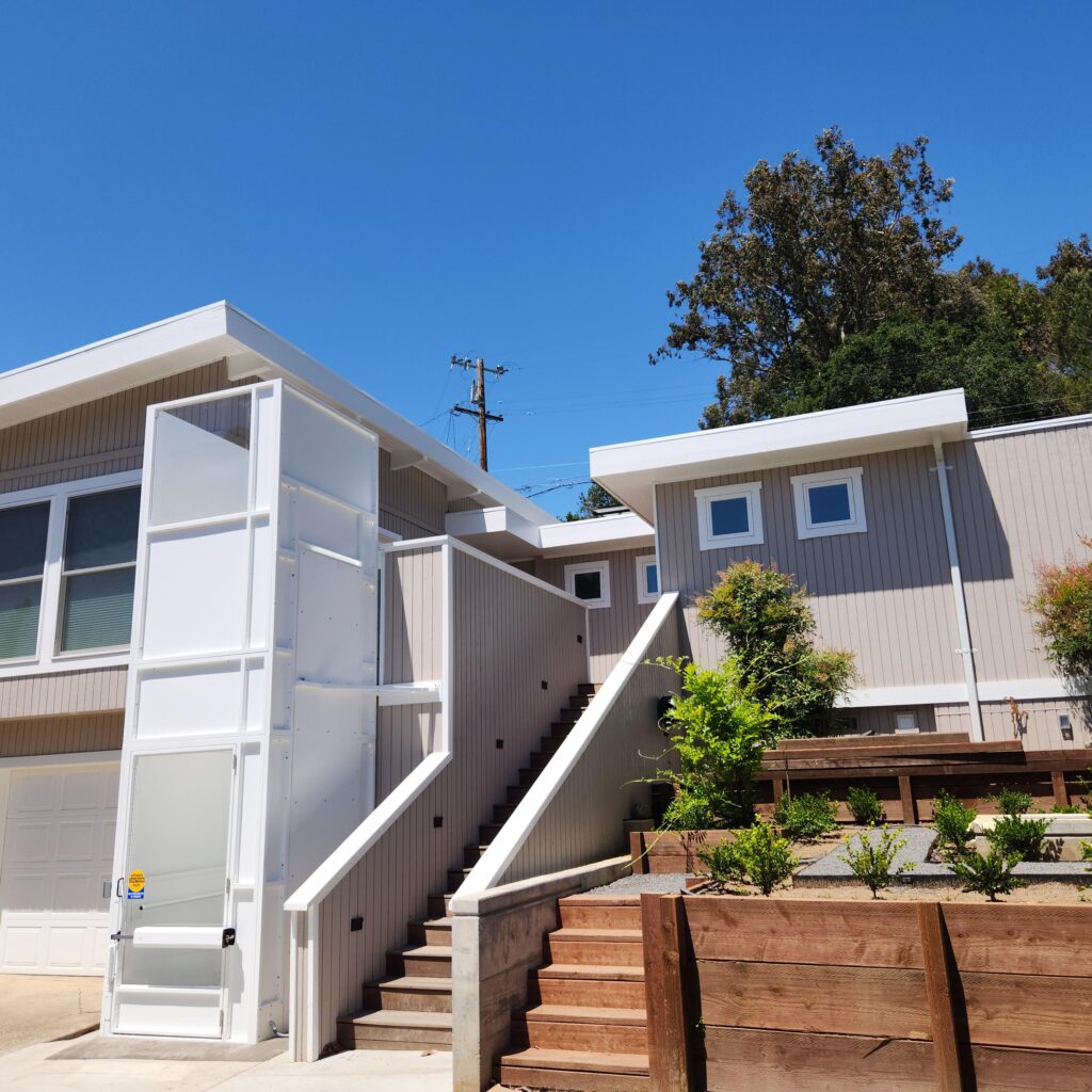 vertical platform lift outside a residence