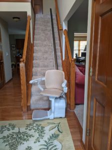 stairlifts for narrow staircase