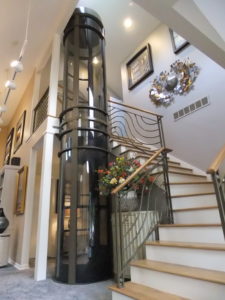 2-floor shaftless PVE elevator in home entryway