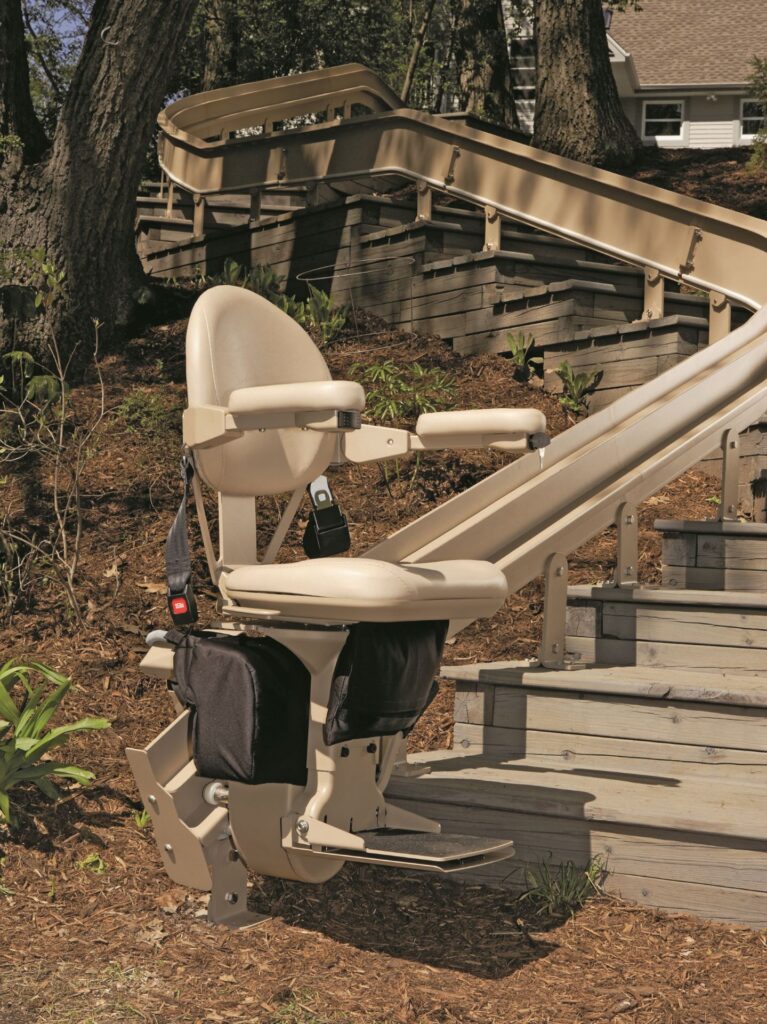 Exterior curved stair lift - arrow lift