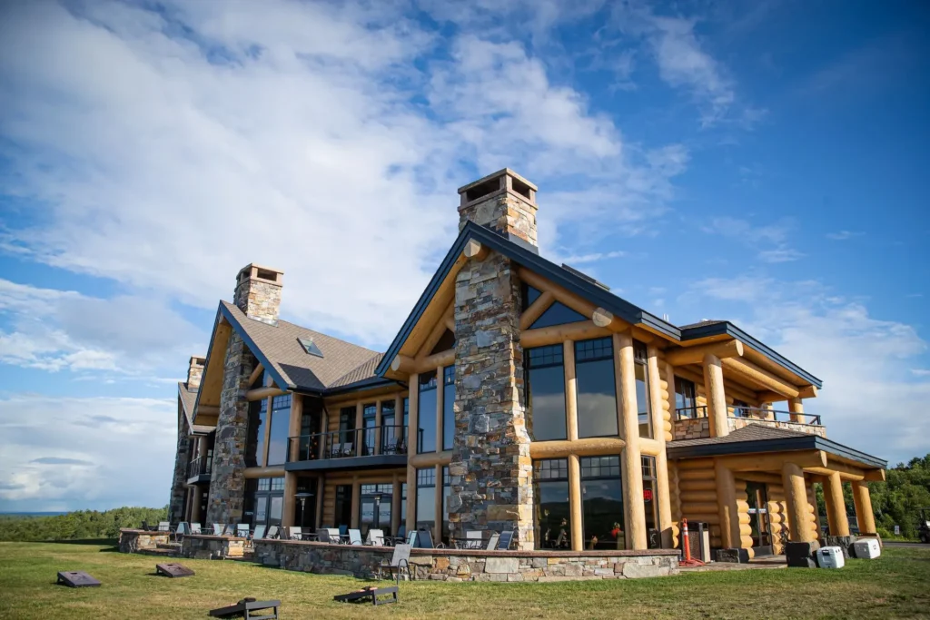 Mont du Lac resort in Superior, WI