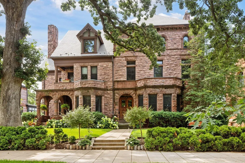 Mansion designed by Cass Gilbert on Summit Ave in St. Paul